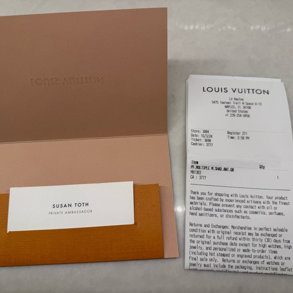 Louis Vuitton Men’s Wallet - Picture 5 of 5